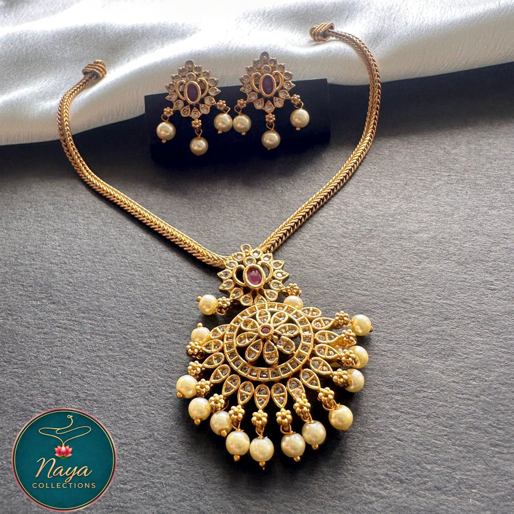 Divya Ratna Necklace Set