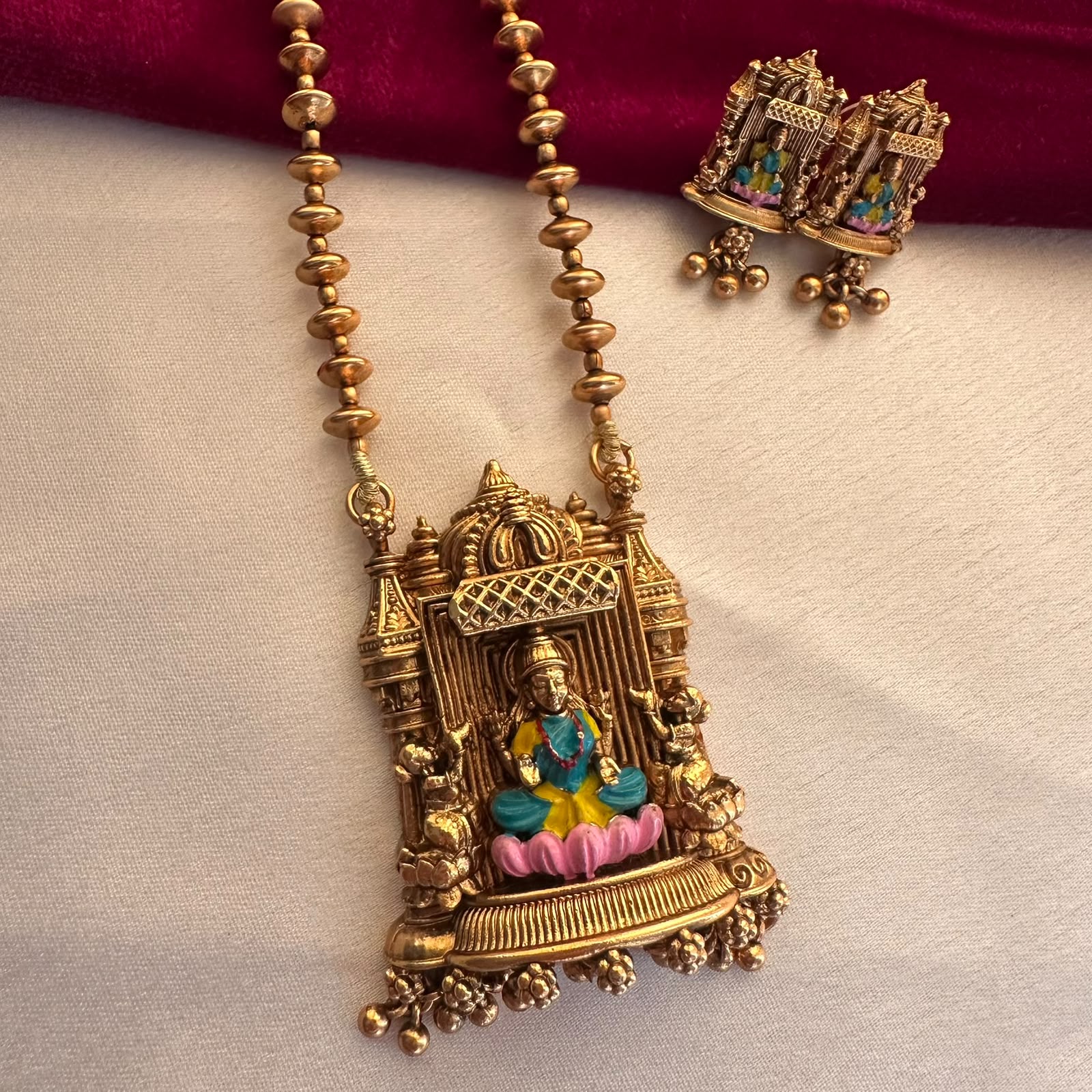 Goddess Lakshmi Temple Necklace Set with Earrings