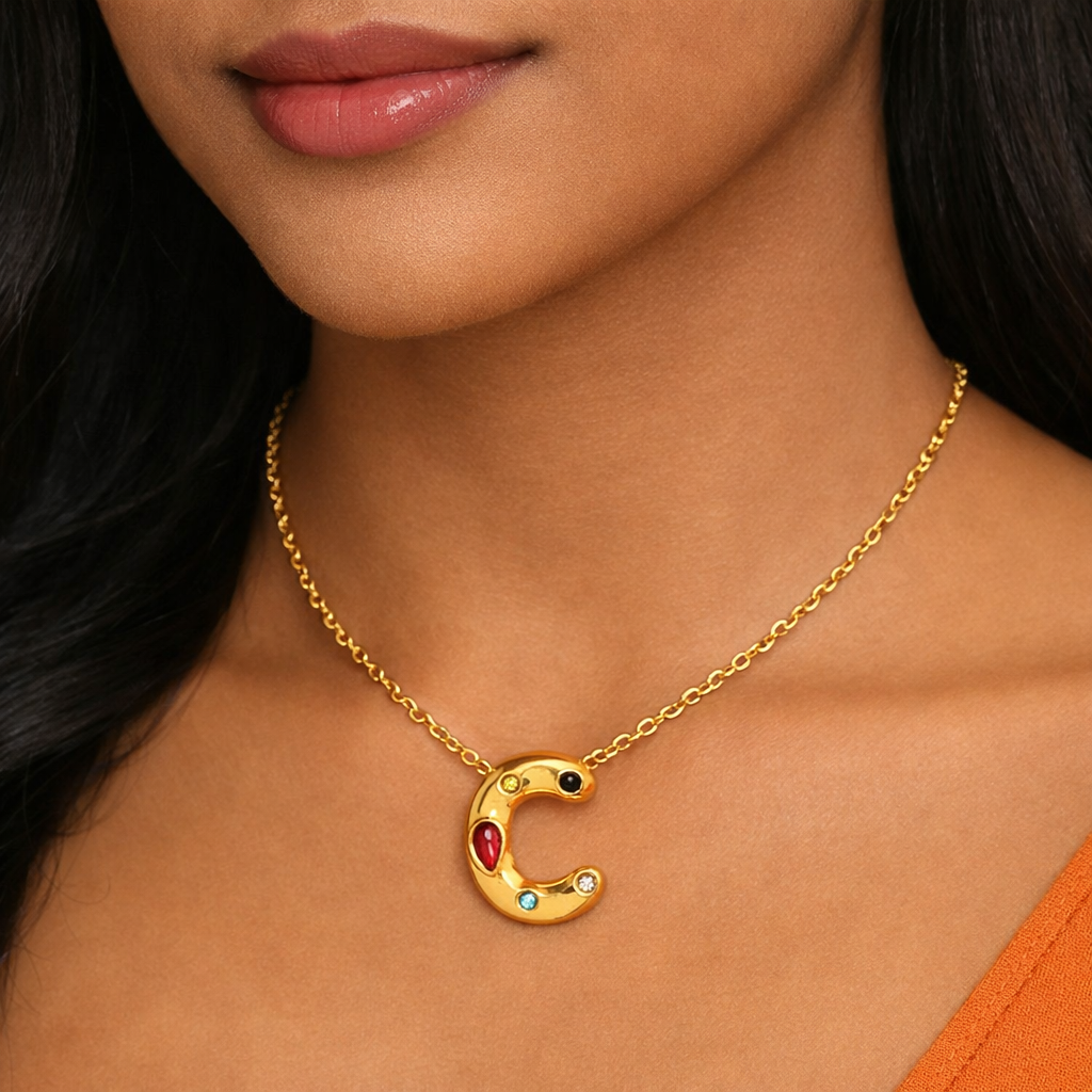 18K gold plated 'C' pendant chain