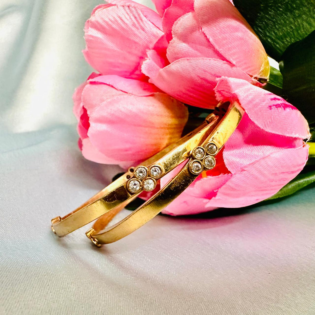Impon white stone bangle